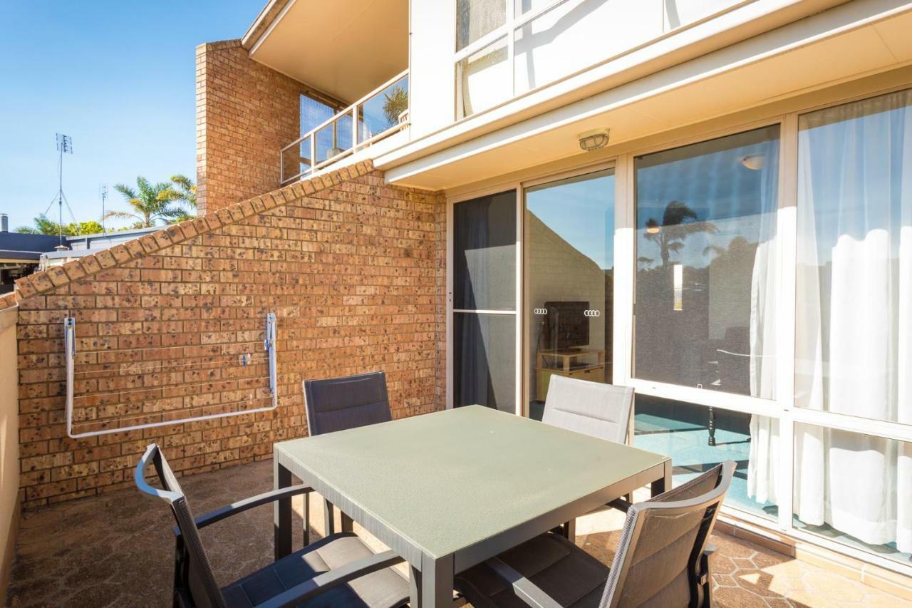 Black Dolphin Motel & Apartments Merimbula Buitenkant foto
