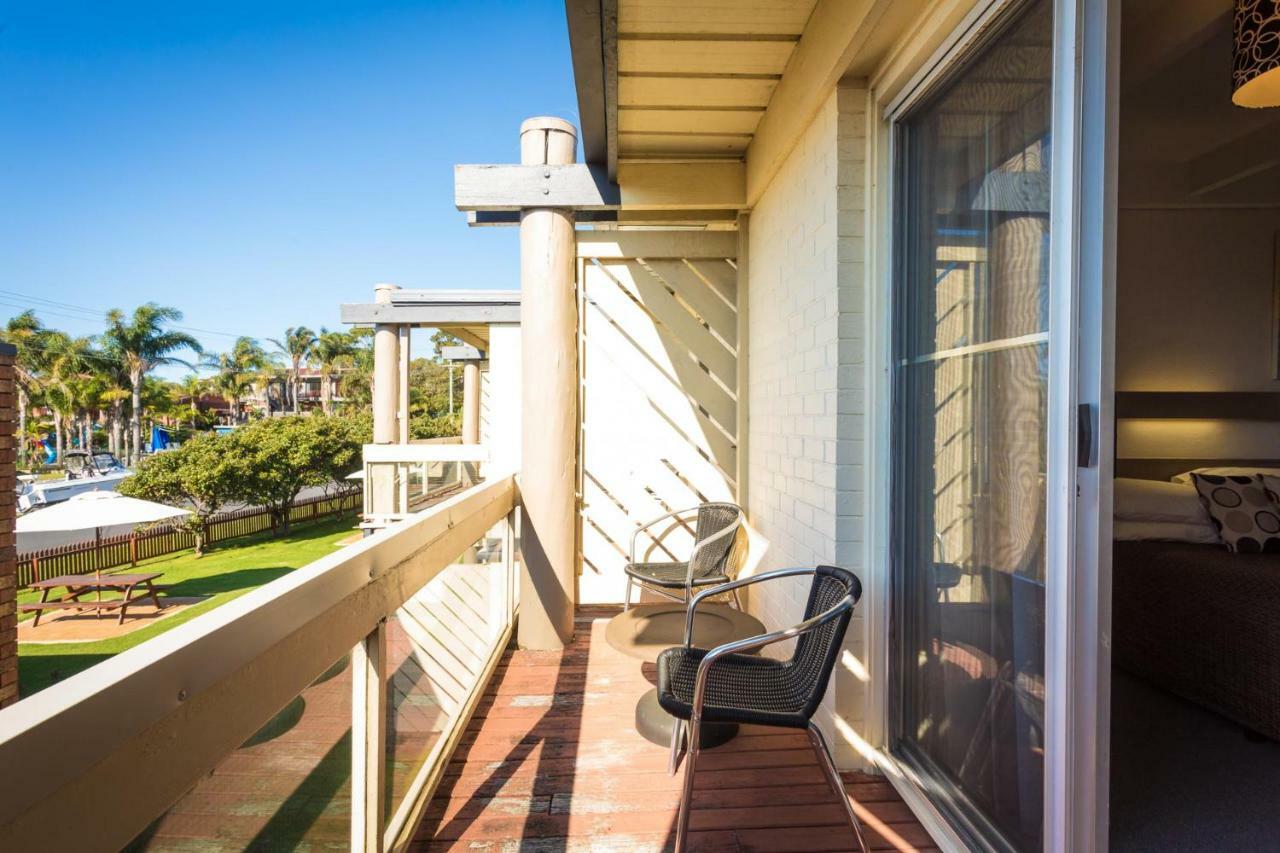 Black Dolphin Motel & Apartments Merimbula Buitenkant foto
