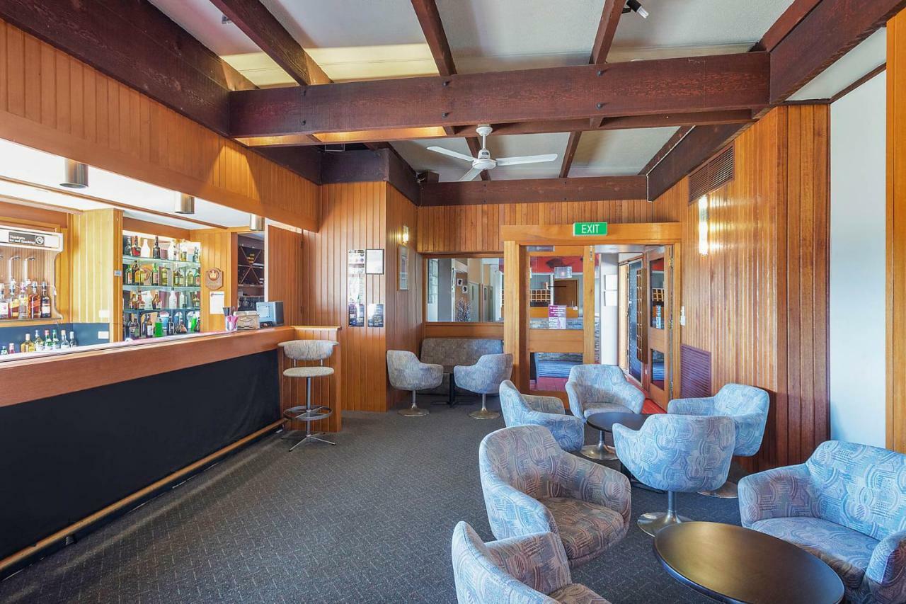 Black Dolphin Motel & Apartments Merimbula Buitenkant foto