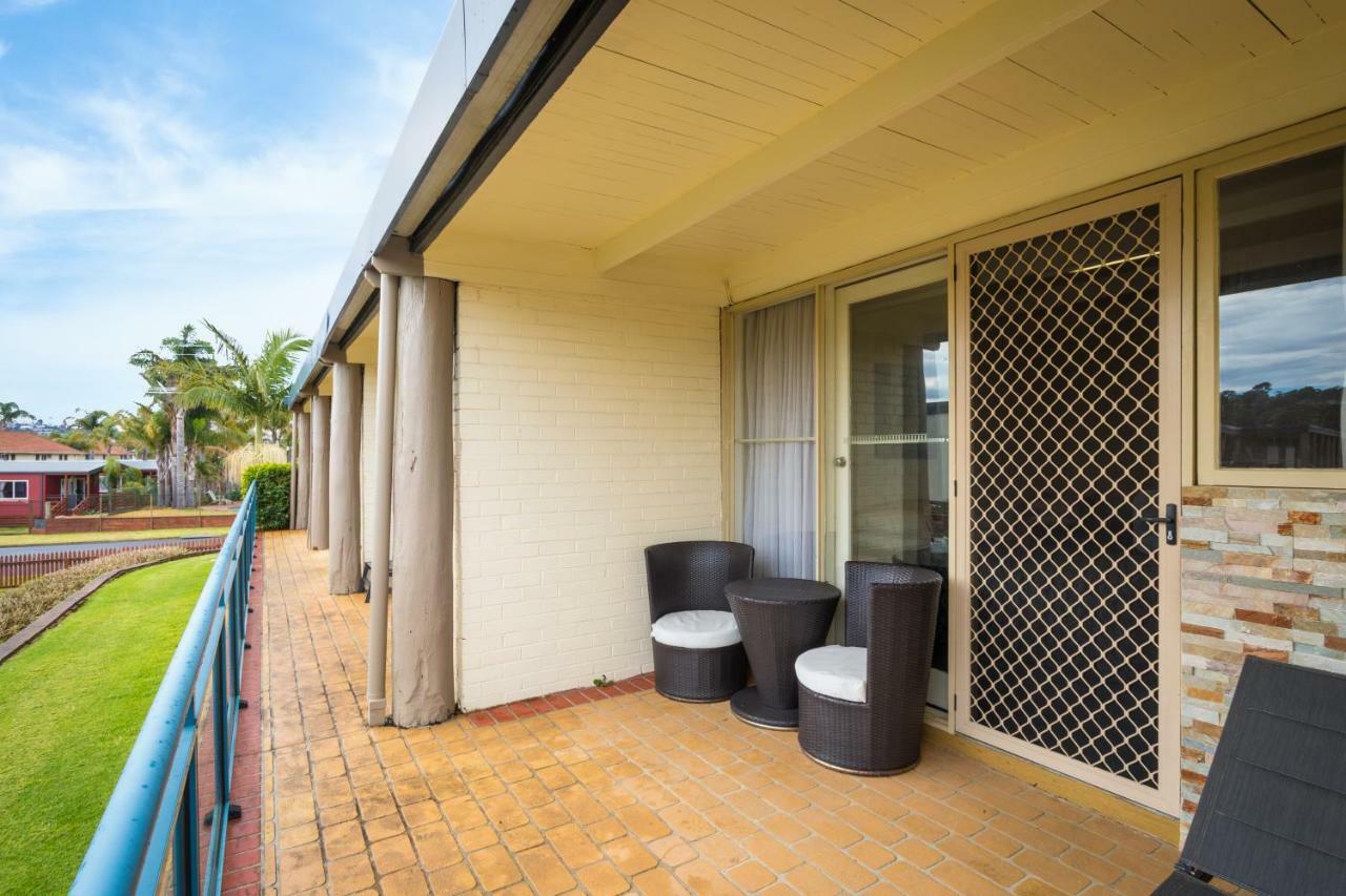 Black Dolphin Motel & Apartments Merimbula Buitenkant foto